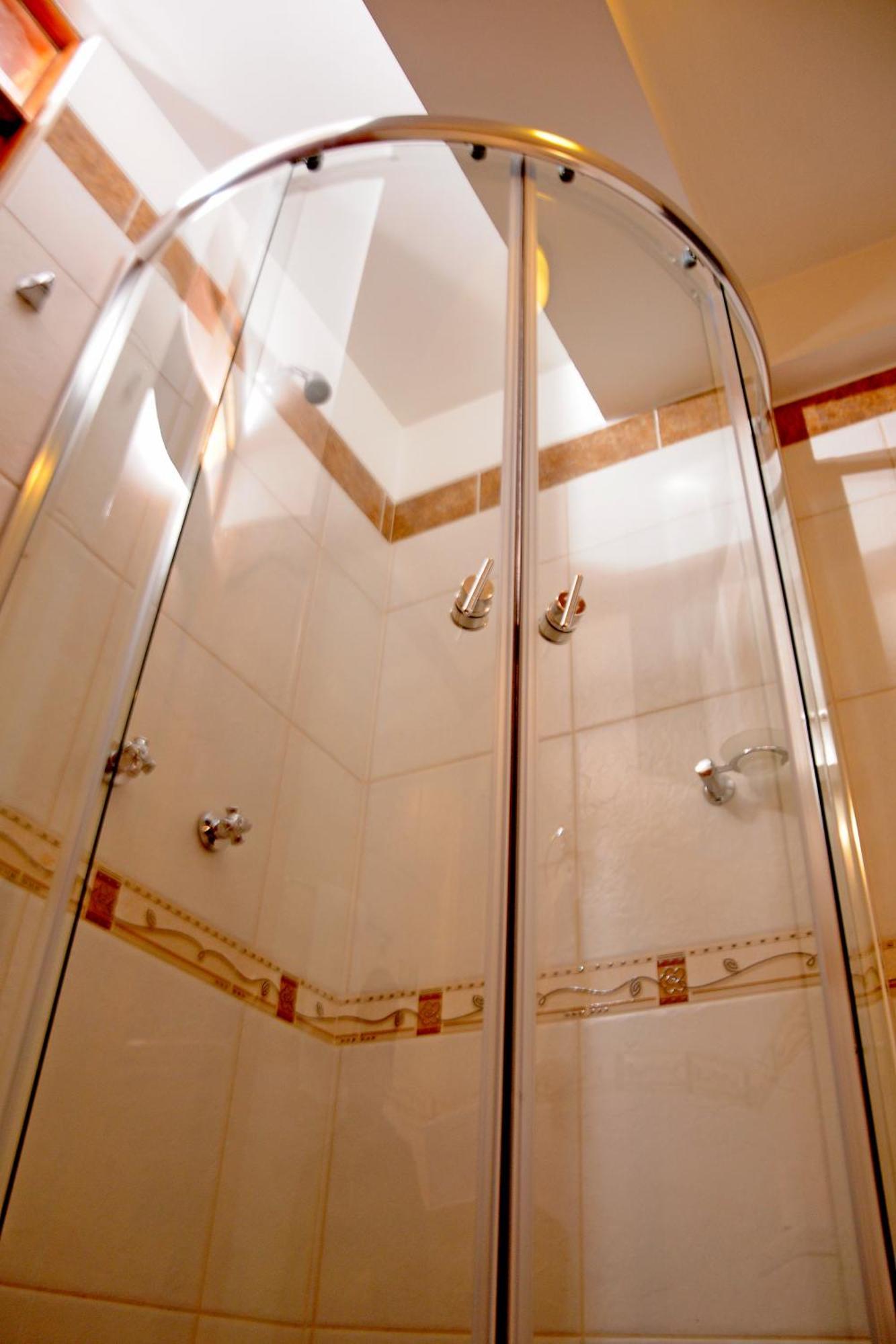 Cavana Hotel 3*